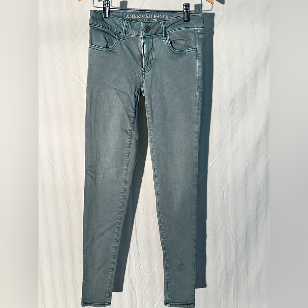 American Eagle jegging size 0 regular.  Washed sage in color